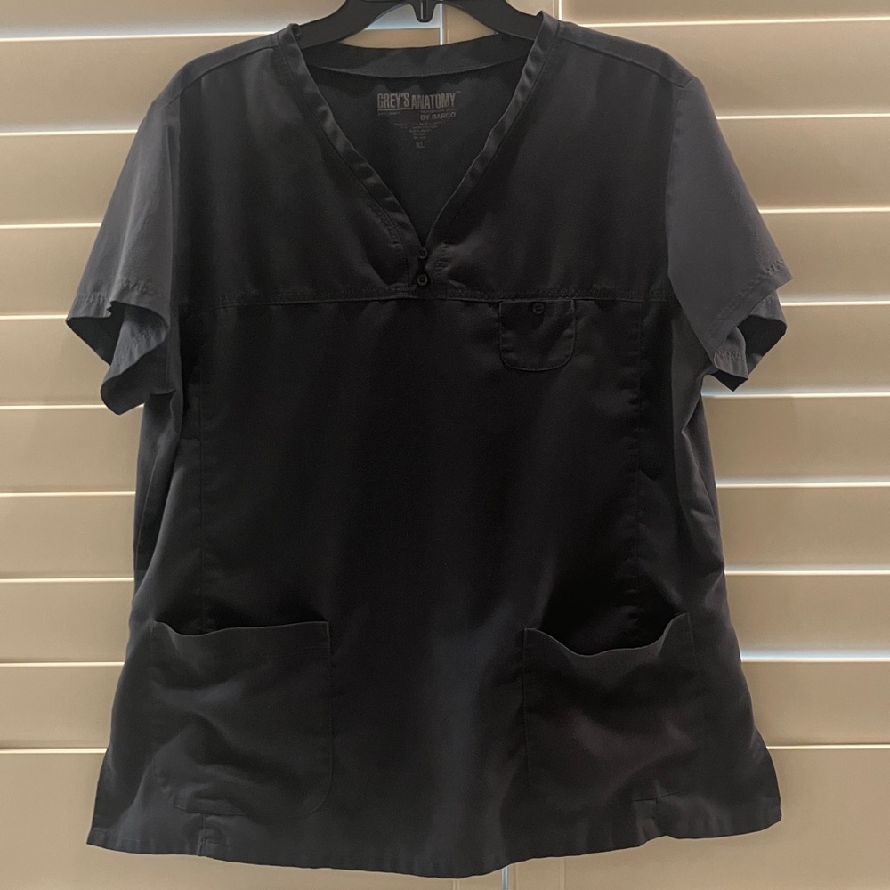 Grey's Anatomy by Barco Women’s Gray Scrub Top